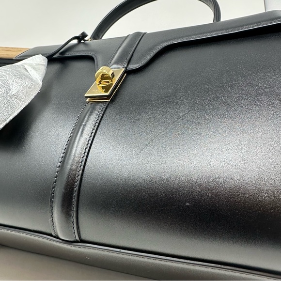 CELINE - CLASSIQUE 16 BAG IN SATINATED CALFSKIN BLACK - Picture 8 of 16